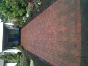 Walkway pressure washing portland or 1